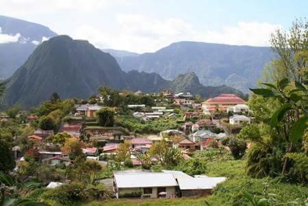 Gite Du Piton D Anchaing Hell-Bourg Bagian luar foto
